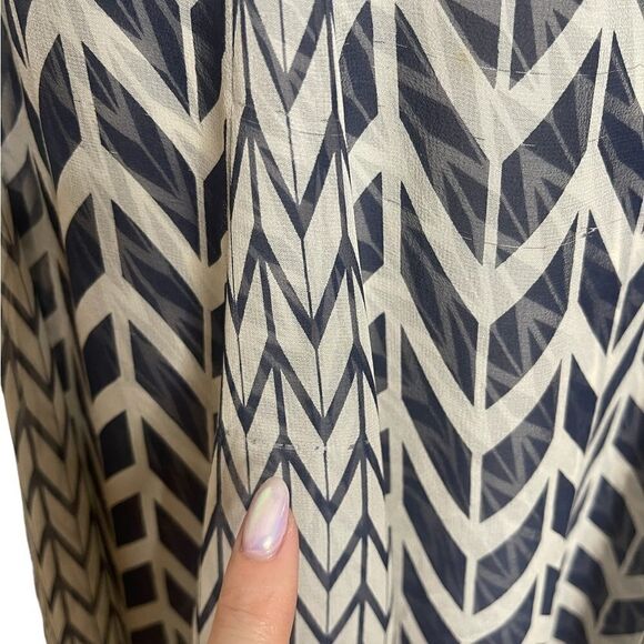 Max Azria Runway Collection 100% Silk Abstract Geometric Dress - Picture 9 of 15